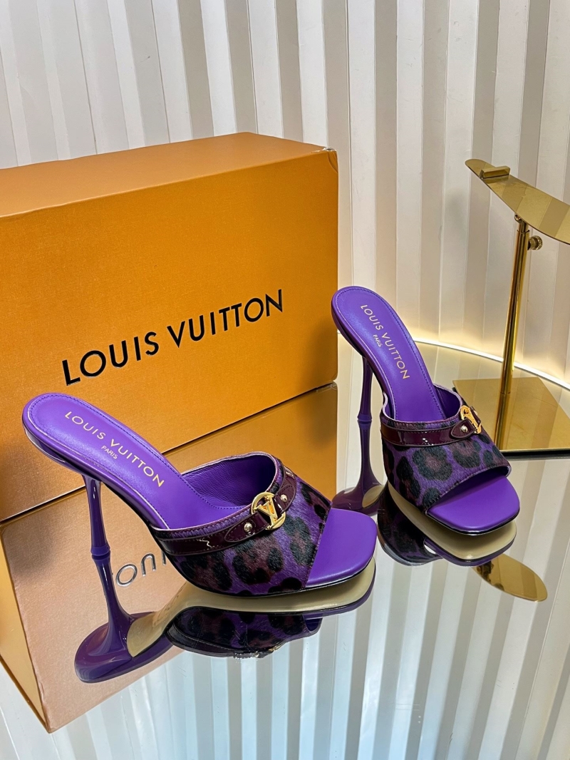 l0vis Vvtt0n heeled shoes